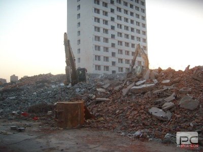 郑州市路寨村城中村改造拆除工程第四标段